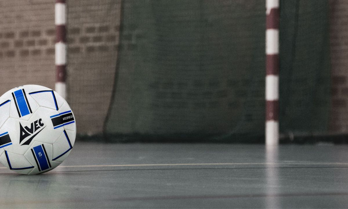 221+ Cool Football Team Names